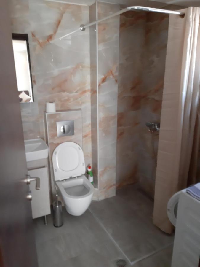 Kosmos Service Apartment City Center 1 With Additional Cost Parking Thessaloníki Exteriör bild