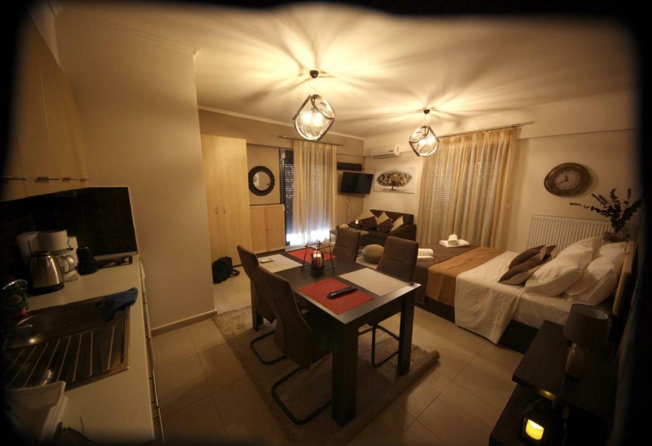 Kosmos Service Apartment City Center 1 With Additional Cost Parking Thessaloníki Exteriör bild